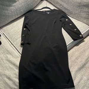 Tommy Hilfiger (color: black w/gold zipper logo & size:8)